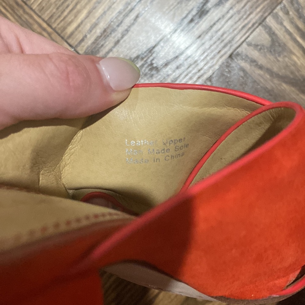 Red Splendid Heels - Picture 5 of 7